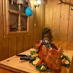 Zariadenie V Rekonstrukcii * Žiar