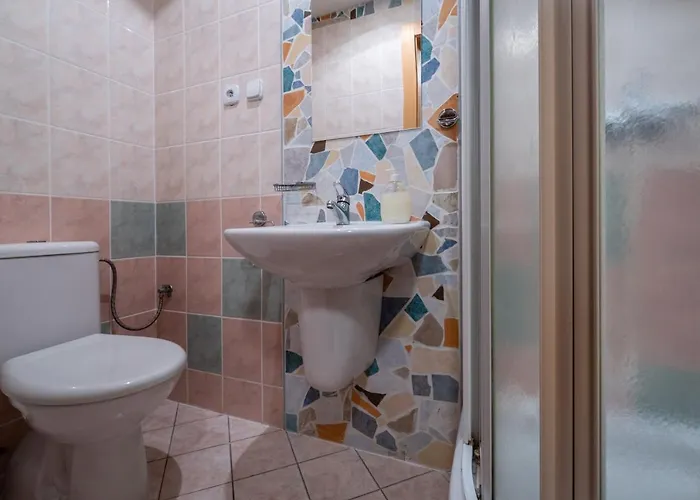 Prázdninový areál Zariadenie V Rekonstrukcii Žiar